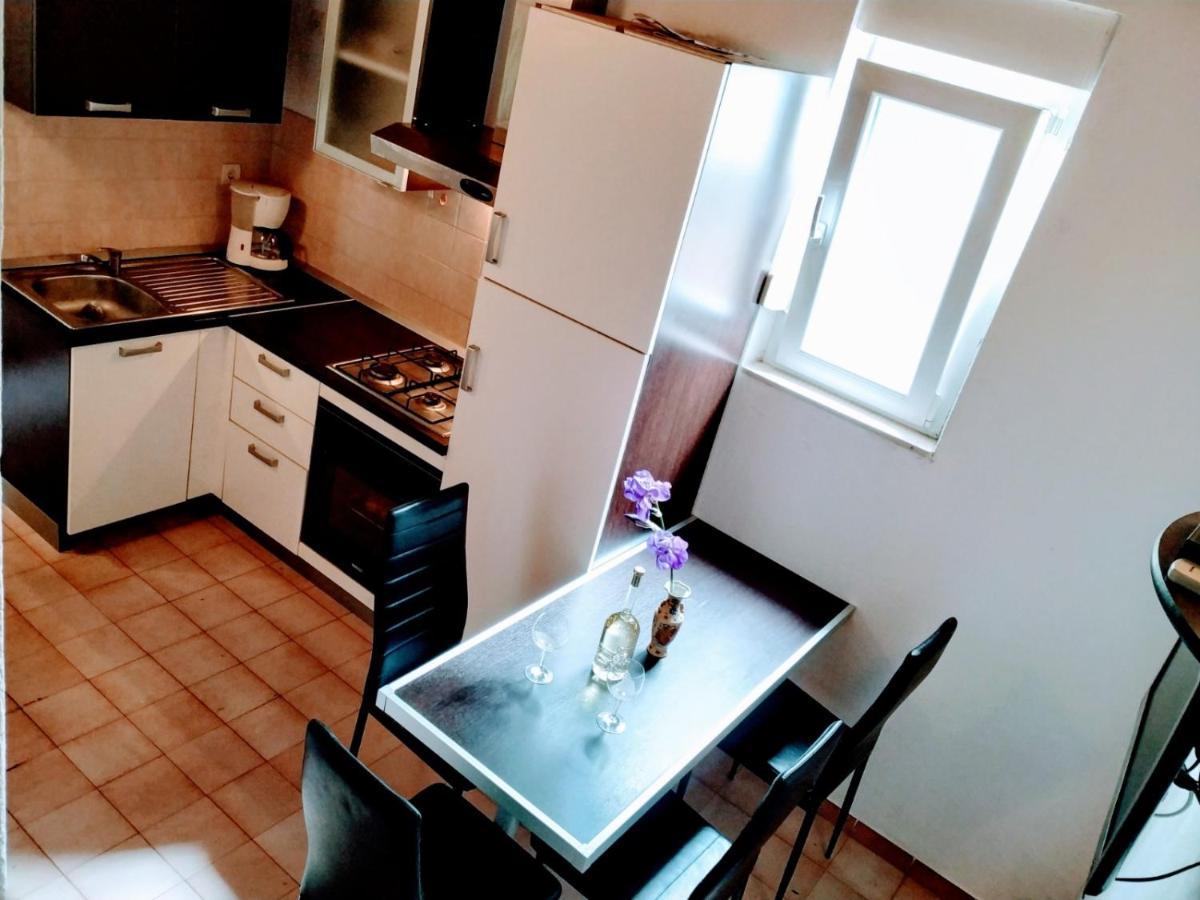 Apartments Asija بريلا المظهر الخارجي الصورة